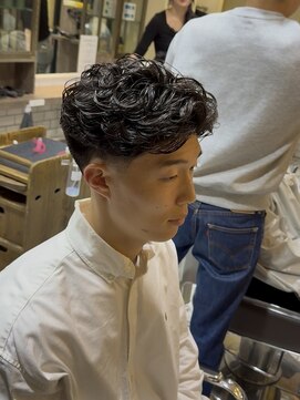 グルーマーズトウキョウ(GROOMER/S TOKYO) men's/メンズ/リバースセンターパート/サーフカール/神保町/眉毛