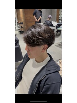 ミリ(milli Produce by ITAKURA) 毛流れセンターパート