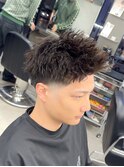 ツイスパ スパイキーショート テーパーフェード メンズカット