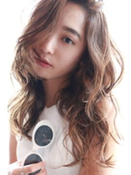 ヘアサロンエム 川越(HAIR SALON M) ハイライトｘヌーディーベージュ