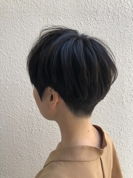 エコルアヘアー(ecolua hair) マニッシュショート