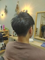 サク(saku)&nbsp;ツーブロックスタイル