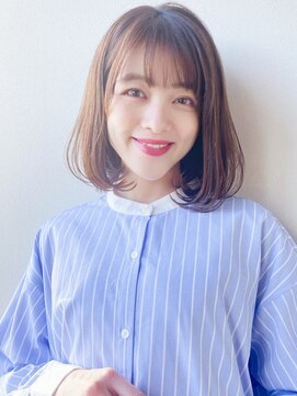 クィーンズガーデンバイケーツーギンザ(QUEEN’S GARDEN by K two GINZA) [K-two銀座]シフォンベージュカラーでナチュラルボブ[銀座]