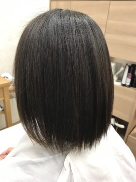 ガーベラ(gerbera) 柔らか前上がり