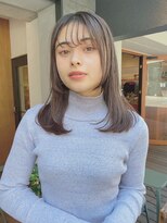 ルービック 豊中(Rubik's)&nbsp;透明感/艶髪グレージュ/ストレートヘア