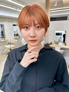 エニ 自由が丘(ENi) 黒髪/グレーベージュ/レイヤーロング/前髪パーマ[自由が丘駅]