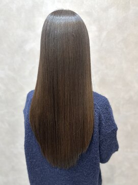 ジーナ 本八幡(Zina) 髪質改善*ロングレイヤーグレーベージュ*美髪【Zina本八幡】