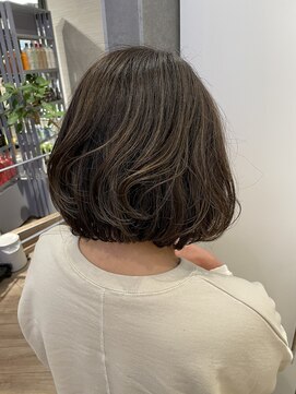 フェイスデコ アヴェダ セカンド(FACE DECO AVEDA/2nd) 大人ボブ