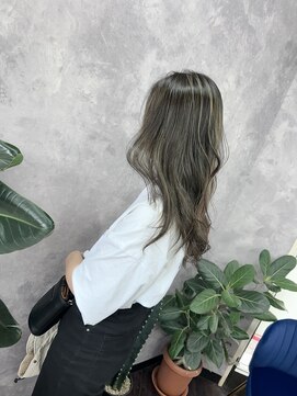 アンティア小作(ANT‘IA) 極細ハイライト。レイヤー