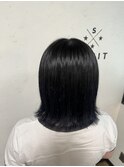切りっぱなしボブ×ブルーブラック