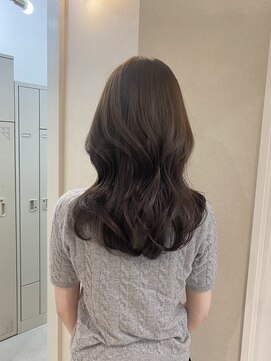 ローレン(Lolen.) レイヤーカット＋グレージュ