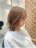 レイヤーカットくびれミディ艶髪艶カラー透明感グレージュ
