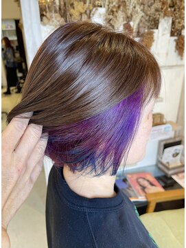 フロール(florun) 軽めボブ×エンドカラー×パープル&ブルー