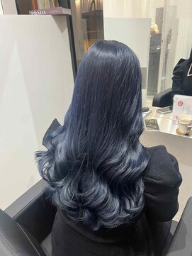 ウキ(uki) ブルーブラック　髪質改善　トリートメント