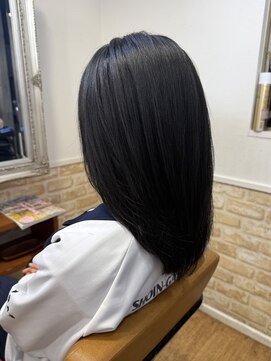 カミケン 黒岩店　kamiken・ 似合わせレイヤーカット/小顔イメチェンヘア【カミケン黒岩店】