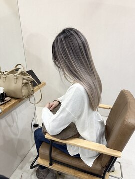 アルーナビューティデザイン エアタッチバレイヤージュ