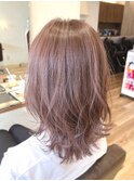 ふんわりレイヤーカット×ラベンダーカラー
