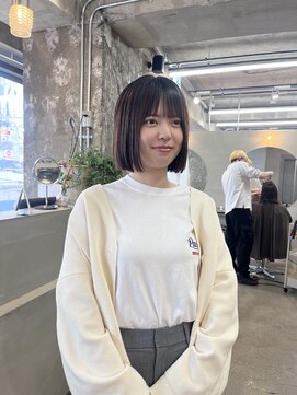 リラ バイ クオーレ(LIRA by CUORE) 髪質改善酸性矯正でパツンとボブ