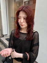 メルト 西梅田店(melt)&nbsp;赤味たっぷりチェリーレッドカラー×ミディアムパーマ
