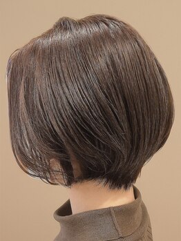 コミチ 神楽坂(comichi)の写真/あなたのニーズに応える多彩な白髪染め!オーガニックからハイライトまで、理想の色を見つけましょう♪