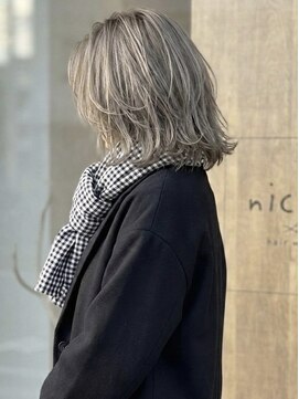 ニコリヘアワークス(nicori hair works) ボブ×外ハネ×シアーベージュ1