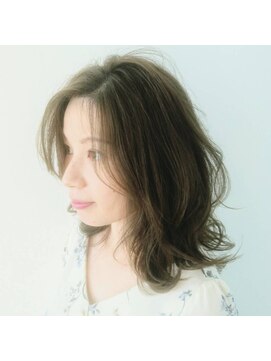 ヘアーアンドアイラッシュ ヨーク(Hair&eyelash york's) オリーブベージュ