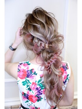 セットサロンエース(Set salon Ace) 派手の目編みおろし・ローポニー