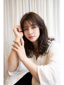 マグノリア オモテサンドウ(MAGNOLiA Omotesando) エアウェーブでイメチェン♪柔らかくびれニュアンスパーマ