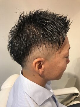 ヘアルーム エスプリ(hair room esprit) アップバングスキンフェード