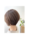 ◇人気のホワイトアッシュ似合わせショートボブ
