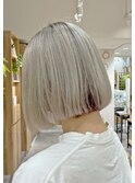 シルバーインナーピンク＆ボブスタイル