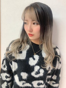 リア(Lia by KENJE) #Lia＆汐見悠佑　前髪ハイライト＆グラデーションカラー♪