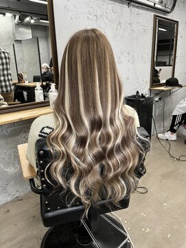 ワン(ONE) ハイライト