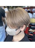 ハンサムショート×ハイトーンベージュ