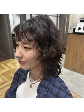 アルマヘアー(Alma hair by murasaki) ◎ウルフレイヤーのパーマスタイル◎