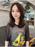 外はねくびれレイヤーカット