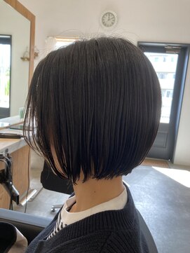 ヒストリア(HISTORIA) ミニボブヘアースタイル