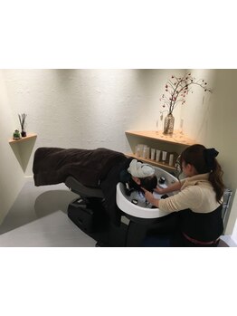 『地下鉄谷町線文の里駅　徒歩2分』ツボを熟知したスタイリスト・スパニストによる極上スパをご堪能下さい!