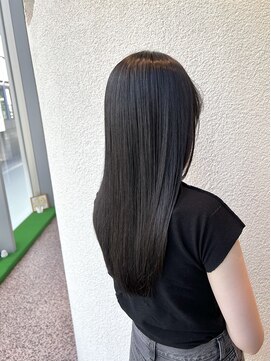 エルサフィロ ヨドヤバシ(el zafiro yodoyabashi) くびレイヤー前髪髪質改善小顔レイヤーロング20代30代40代50代
