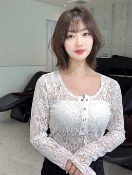 ロンド ジュルード 名古屋(Lond jeloud) 切りっぱなしボブ 外ハネボブ タッセル くびれ グレージュ