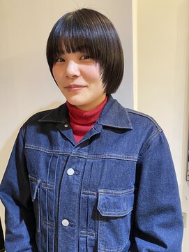 シータ(sheta) 顔まわりレイヤーボブ