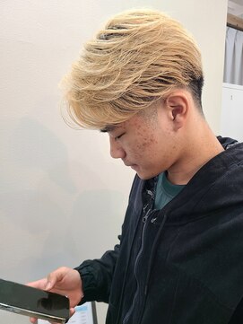 ベック(Bec) フェザーショート