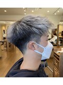 アップバング×シルバーカラー