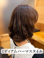 ハース(HEARTH)&nbsp;ミディアムパーマスタイル