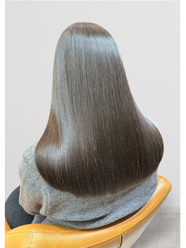クオリス 上板橋店(QUALIS) 美髪ストレート×髪質改善◎艶髪ロング 20代30代