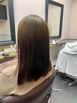 アリ 葛西店(ALi) 美髪|葛西髪質改善|葛西縮毛矯正|葛西白髪ぼかしハイライト