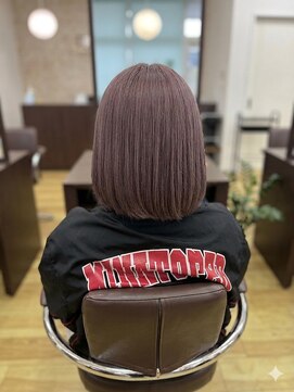 ヘアーサロンイーグル(Hair Salon Eagle) ラベンダーベージュ × 切りっぱなしボブ