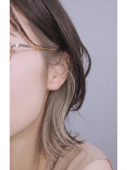 オーブ ヘアー アクト 八女店(AUBE HAIR act)の写真/トレンドのデザインカラーとハイトーンなら八女の当サロンへ。貴方の魅力を引き立てます◎