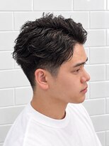 ゼロスバーバー(0's BARBER SHOP)&nbsp;シャドウ/ツイストスパイラル/メンズパーマ/ツーブロ