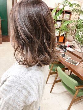 キアラ(Kchiara) ハイライトベージュ感立体感透明感kchiara福岡川野直人